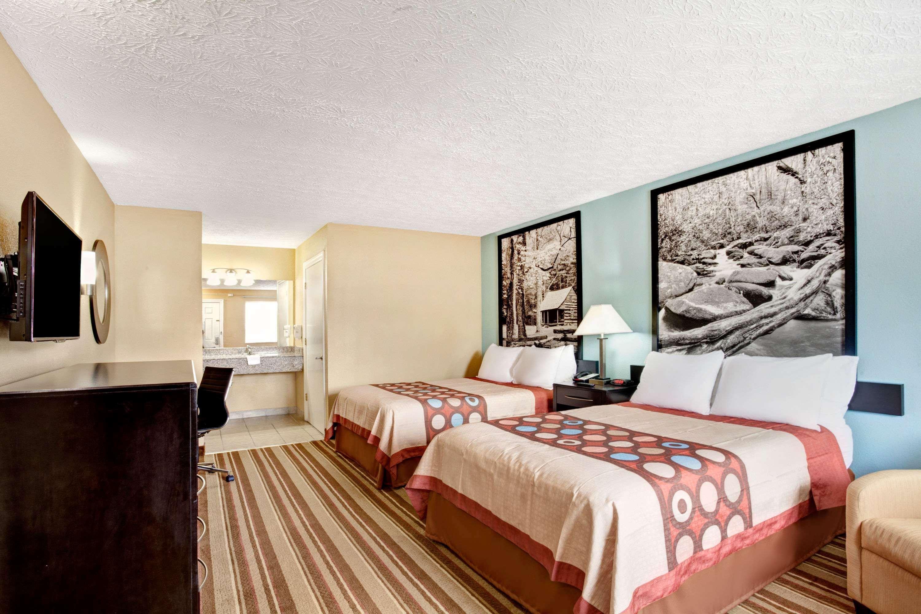 Super 8 By Wyndham Whites Creek/ Nashville Nw Area Exterior photo